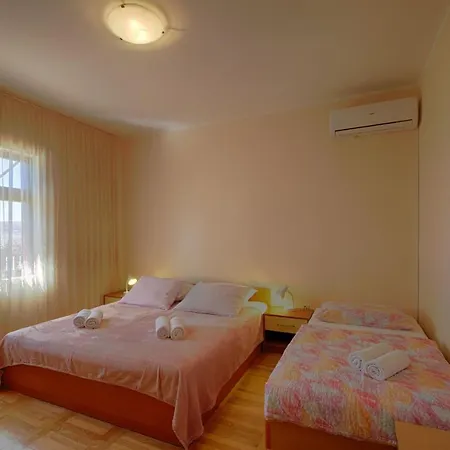 Apartament Seline/paklenica Riviera 38601 *